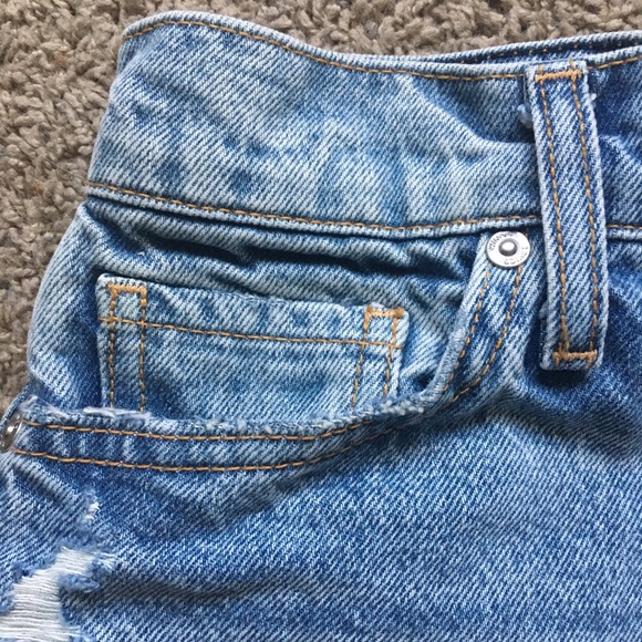 Revice Distressed Cutoff Denim Shorts - Size 27 - Picture 4 of 16